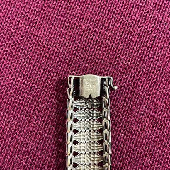 Milor Elegant Silver Bracelet - Picture 9 of 11